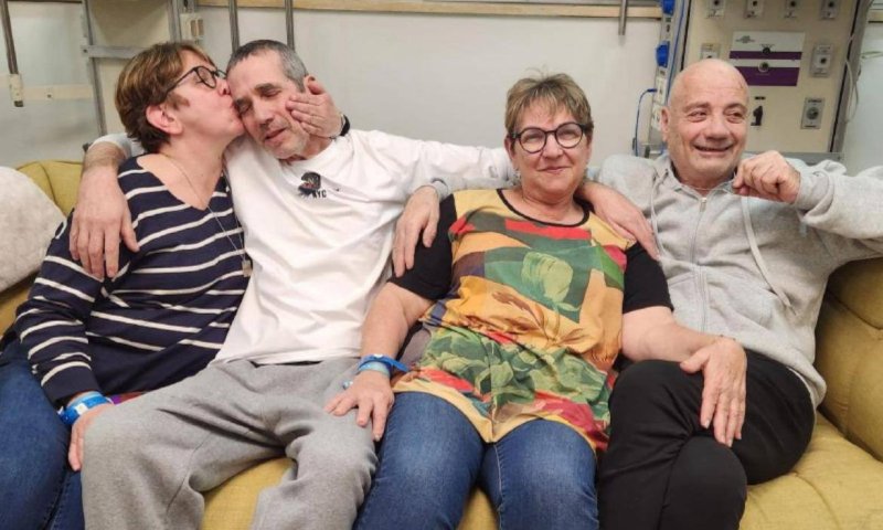 תמונת היום: לואיס ופרננדו מחייכים בישראל