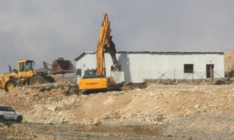 המנהל האזרחי הרס כפר ערבי שסיכן את נוסעי כביש בגין