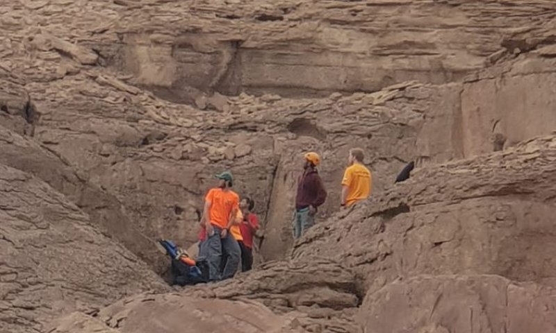 צפו: חילוץ תלמיד שנפגע קשה מנפילה ממצוק