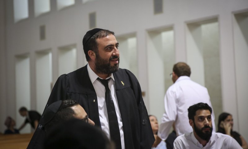 הח"כ מש"ס התפרץ בבג"ץ וננזף על ידי השופטים|צפו