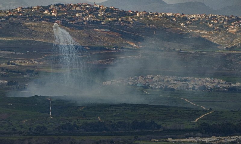 צפו בתיעוד: צה"ל תקף 10 מטרות במקביל בשטח לבנון