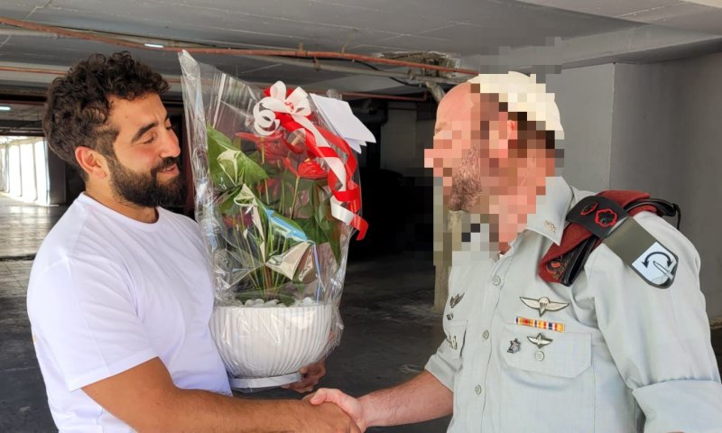 "תודה" | המחווה המרגשת של לוחמי דובדבן לסא"ל ד'