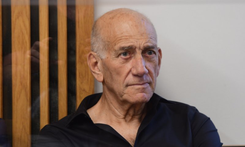 אולמרט: הגיע הזמן שנתניהו ילך לכל הרוחות. האזינו