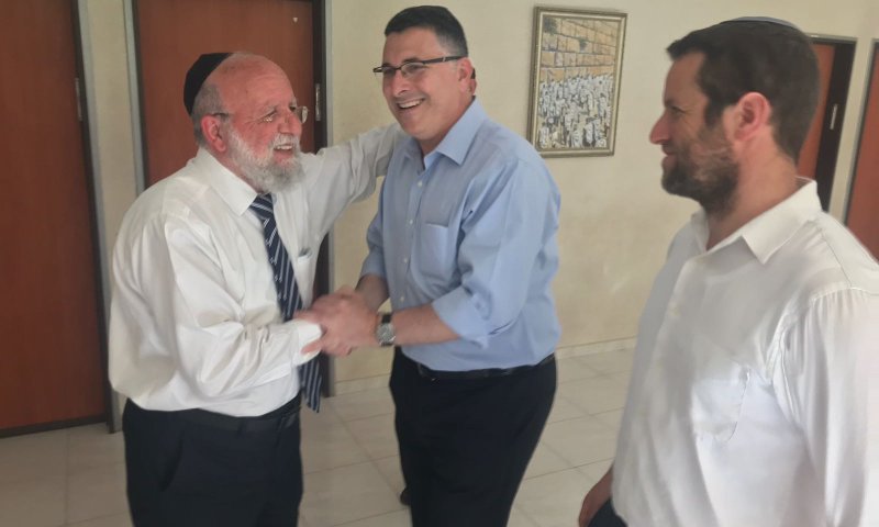 גדעון סער התברך אצל הרב סבתו: שותפים שלך בעשייה