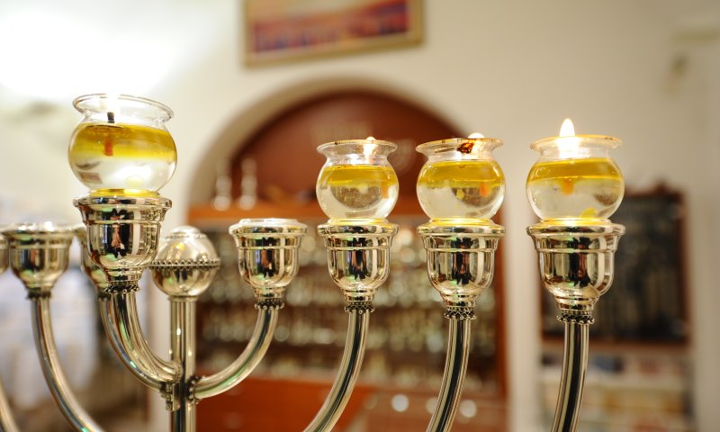 הלכות וזמני חנוכה תשע"ח לפי מנהגי כל העדות