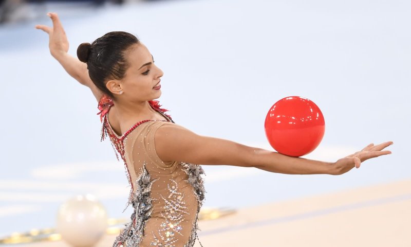 לאחר דרמת ענק: היסטוריה בהתעמלות האמנותית