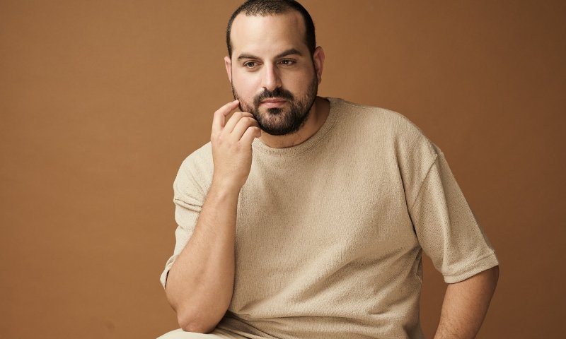 "להחזיק חזק": עקיבא בשיר מלחמה חדש