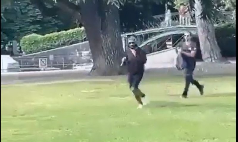 טבח בצרפת: מהגר סורי דקר 8 פעוטות בגן ציבורי