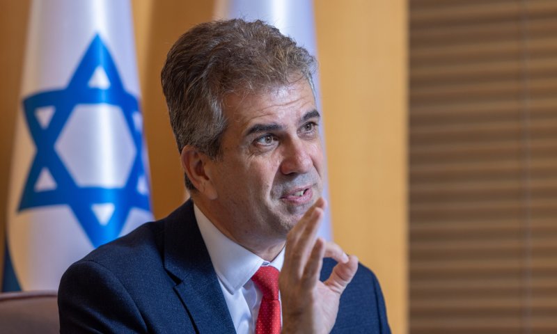 אחרי התקרית המדינית: השר כהן מגיב להאשמות