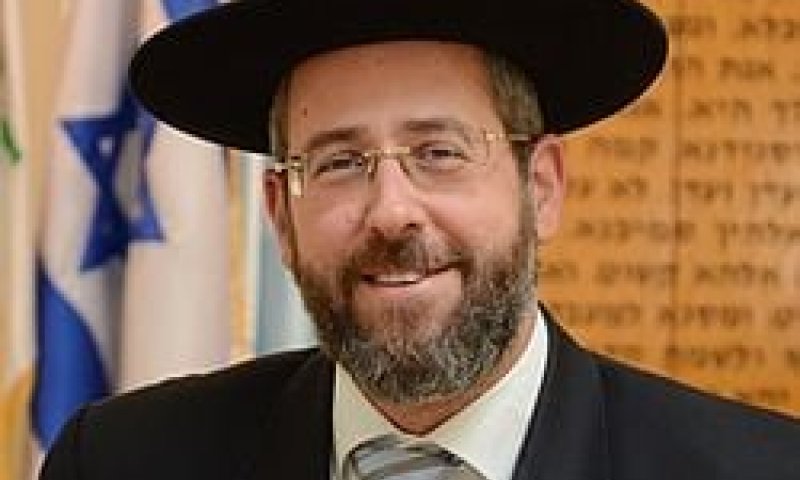 יומן בחירות: גורמים אנונימיים מזכירים כי הרב דוד לאו השתתף בטקס בודהיסטי