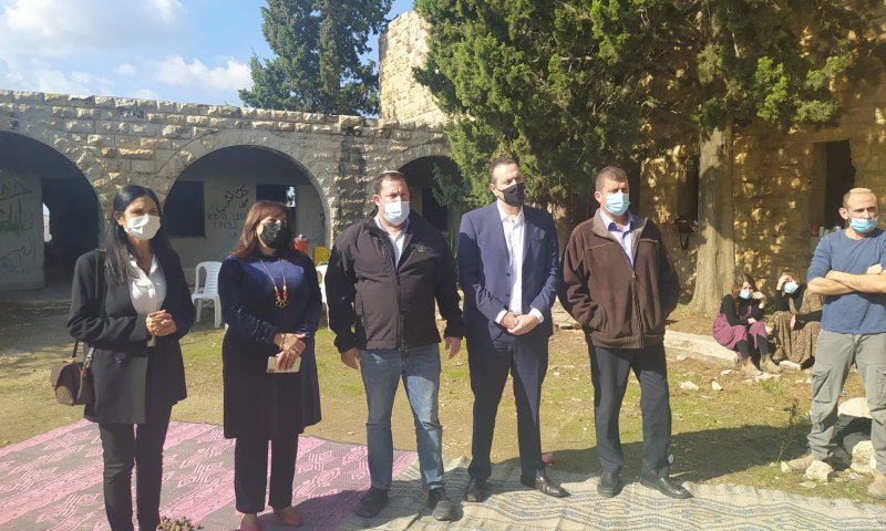 על רקע אווירת הבחירות: סוס פוליטי שנקרא יו"ש