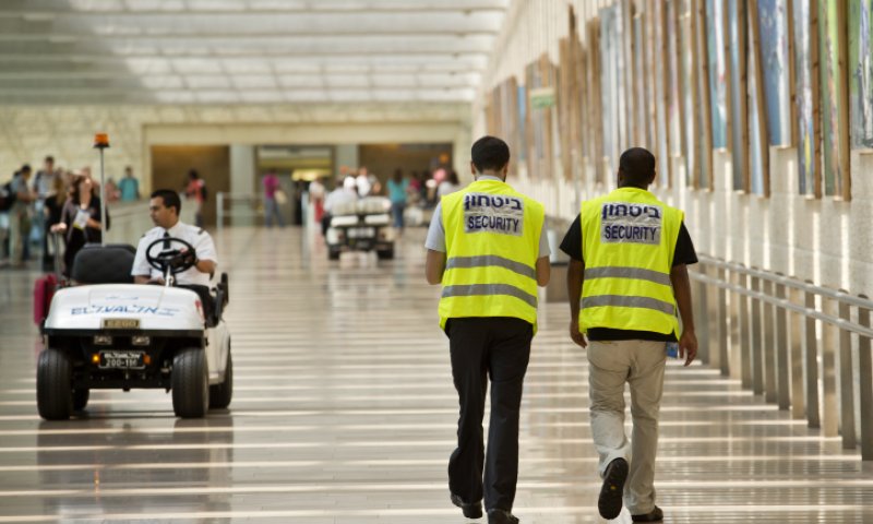 נתפס במכס עם צלעות כבש ודגים