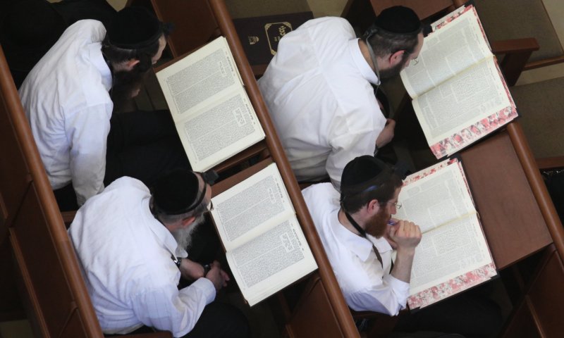 הרב דב ליאור: שופטי בג"ץ שכחו את מה שבן גוריון זכר