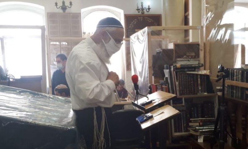 הרב אבינר חזר לישיבה ובירך שהחיינו. צפו בתיעוד