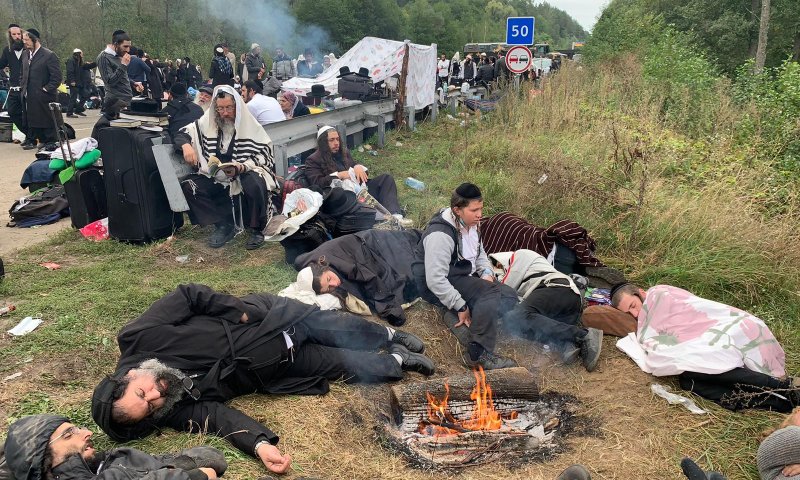 דרעי לנשיא אוקראינה: תן לברסלברים להיכנס לאומן