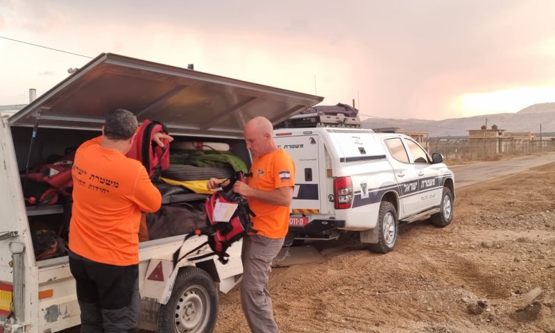 בשל שיטפון: 50 מטיילים חולצו מנחלי מדבר יהודה