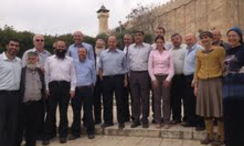 סיעת הבית היהודי סיירה בחברון "הכל התחיל כאן"
