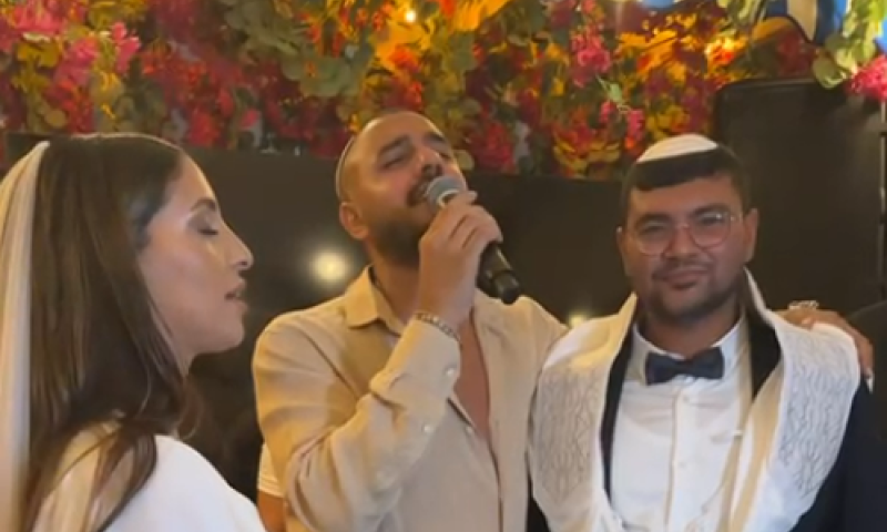 בכל רחבי הארץ: אמני ישראל משמחים את העם | צפו