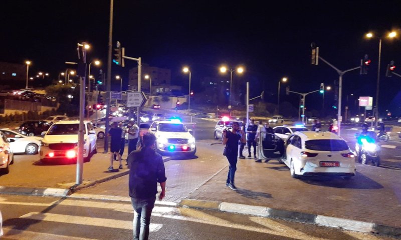 אירוע דריסה בירושלים: שוטרת נפצעה; הדורס נמלט