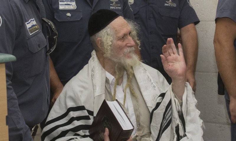 עתירה לבג"צ: לא לאפשר לברלנד להדליק במירון