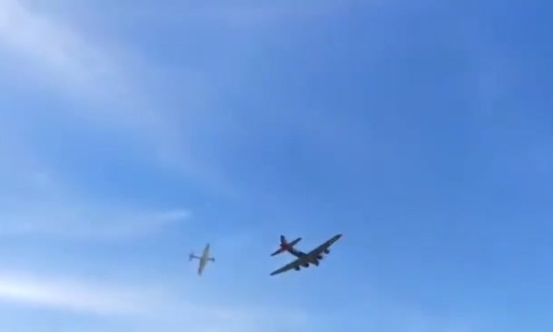 במהלך מפגן אווירי: תאונה אווירית מחרידה בדאלאס