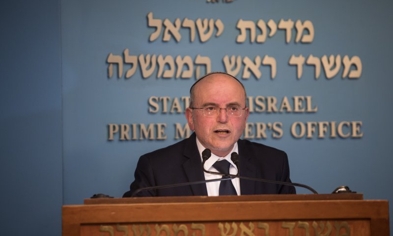 "שמי נקשר לעניינים פוליטיים על לא עוול בכפיי"