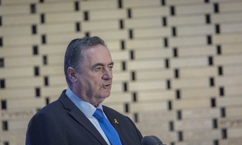 אחרי ההתחייבות להישאר בסוריה: ישראל כ"ץ נעמד לצד נתניהו