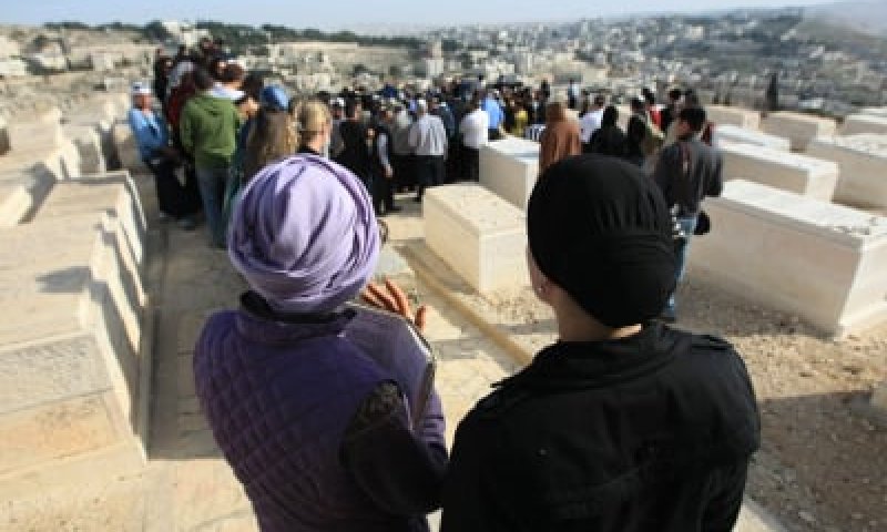 דעה: מניעת הספד מנשים &ndash; מעשה אכזרי במיוחד