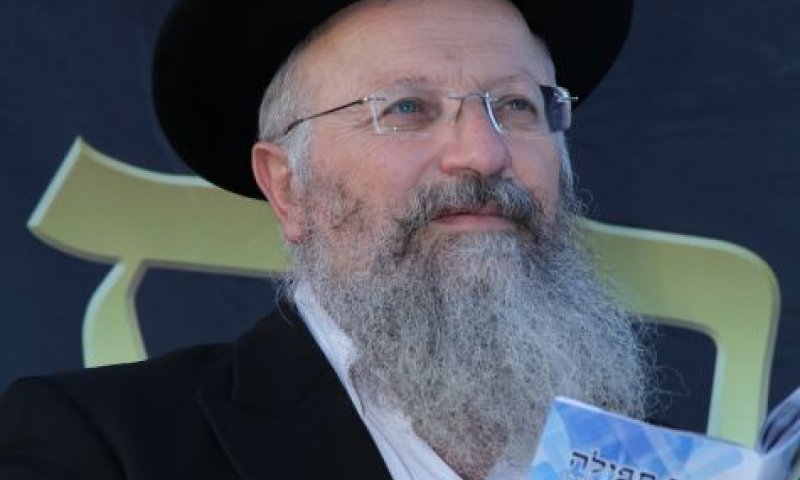 מתקפה על הרב אליהו: צריך להיעצר ולעמוד לדין