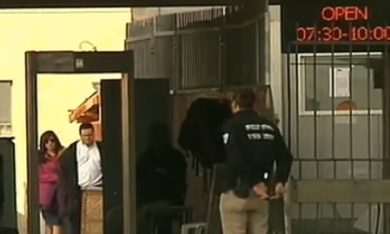 הרב רוזן: "בשם חומרות מיותרות פוגעים בבטחון"