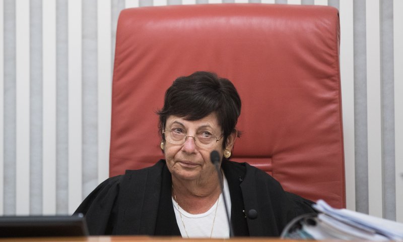 'המעלית' מסתלבטים על מרים נאור. צפו