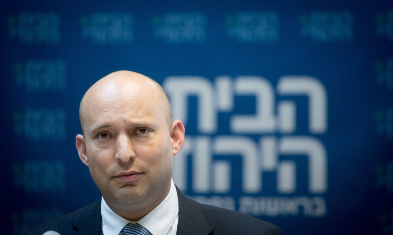 בנט מבטיח: הבית היהודי תוודא שחאן אל אחמר יפונה