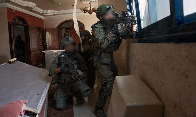 לא יאומן:  זה מה שמצאו הלוחמים בתוך עריסת תינוק