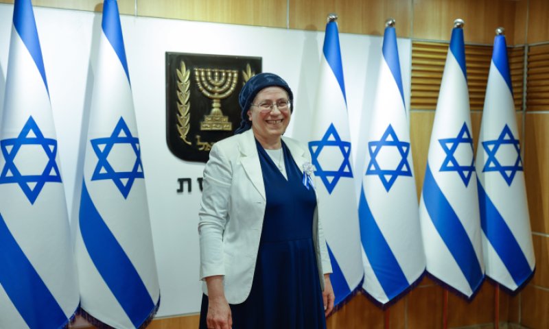 סטרוק מבהירה: "להט"בים ראויים לכבוד ולאהבה"