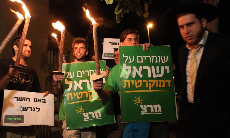 השמאל מבלבל במכוון בין דמוקרטיה לבין שוויון