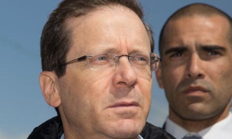 מסתמן: חקירה פלילית תיפתח בקרוב נגד הרצוג