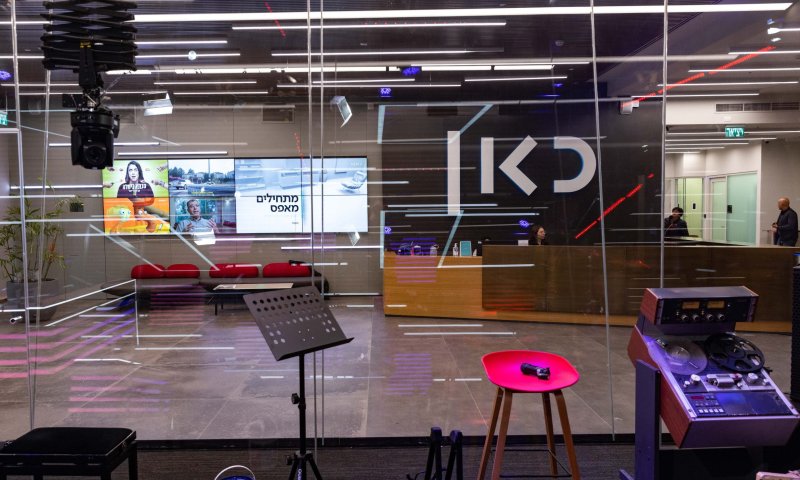 המשטרה מתפוצצת על כאן 11: "הוצאת דיבה על מי שחרף את נפשו"