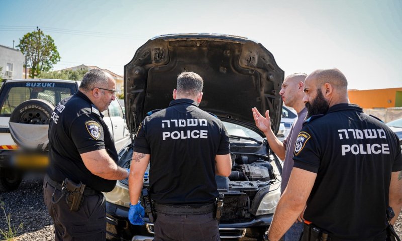 נעצרה חולייה ששדדה מאות אלפי שקלים באיומי אקדח