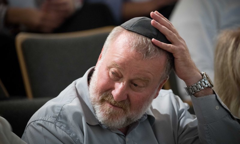 סקר: כמה מנדטים יקבל הליכוד אם יוגש כתב אישום?