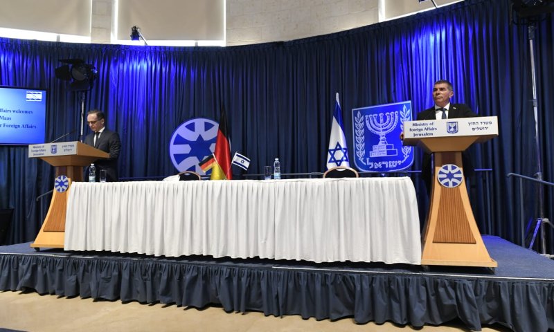 שר החוץ אשכנזי: "אין מפות לתכנית טראמפ"