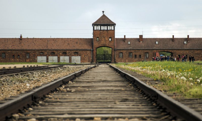 לראשונה: הלוויה תיערך ליהודים שנרצחו בשואה