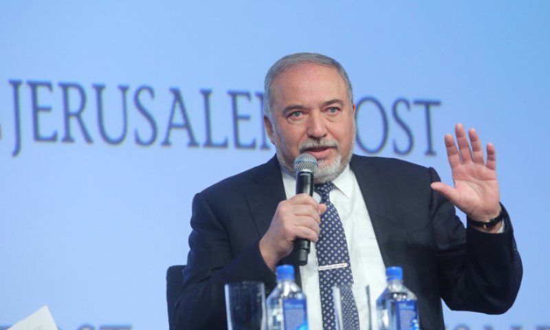 ליברמן מזכיר את מעלליו של איימן עודה