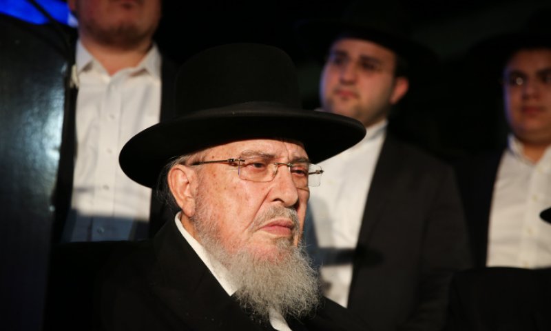 מורדם ומונשם: הרב ברוך אזרחי אושפז בטיפול נמרץ