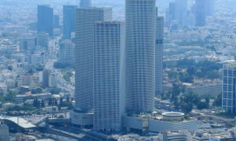 אזעקות בתל אביב: הרקטות פגעו מחוץ לעיר; אין נפגעים