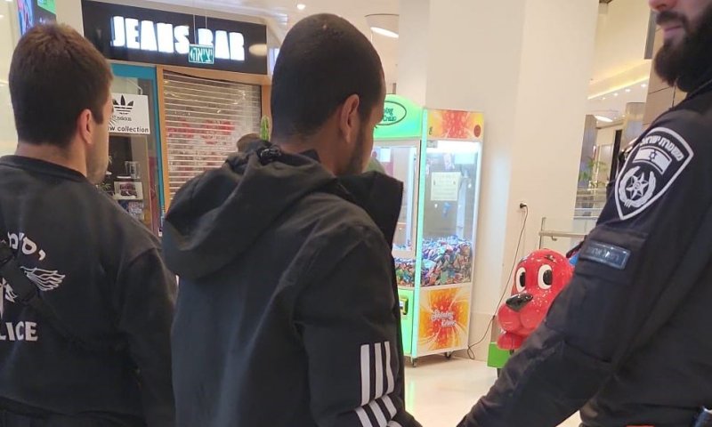 חוסר המשילות בדרום: ניסיון שוד באמצע הקניון