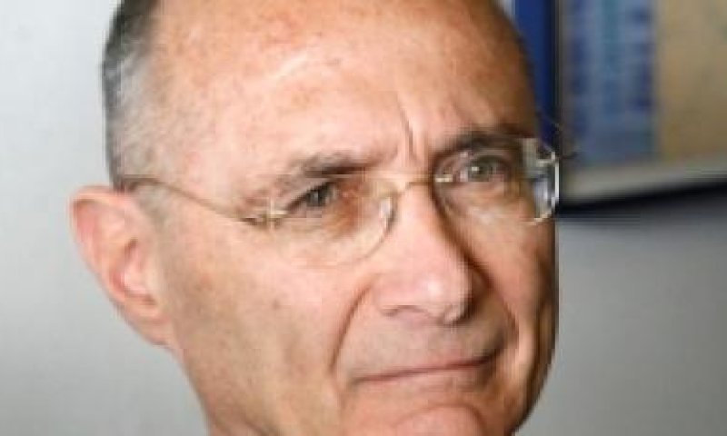 השר עוזי לנדא: להקפיא את המו"מ עם הפלסטינים