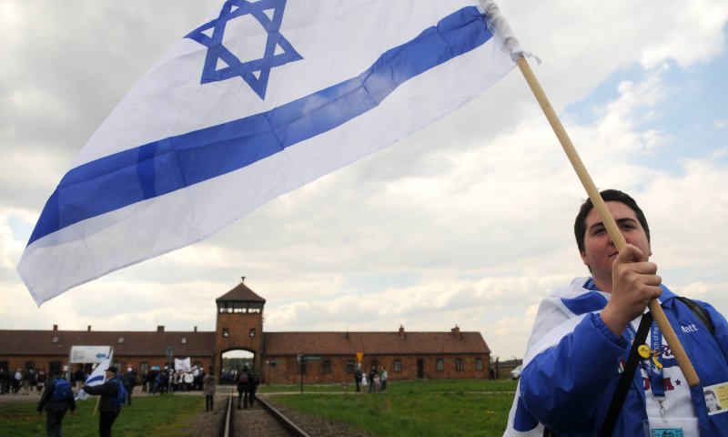 קרטל המסעות לפולין: 14 חשודים זומנו לשימוע