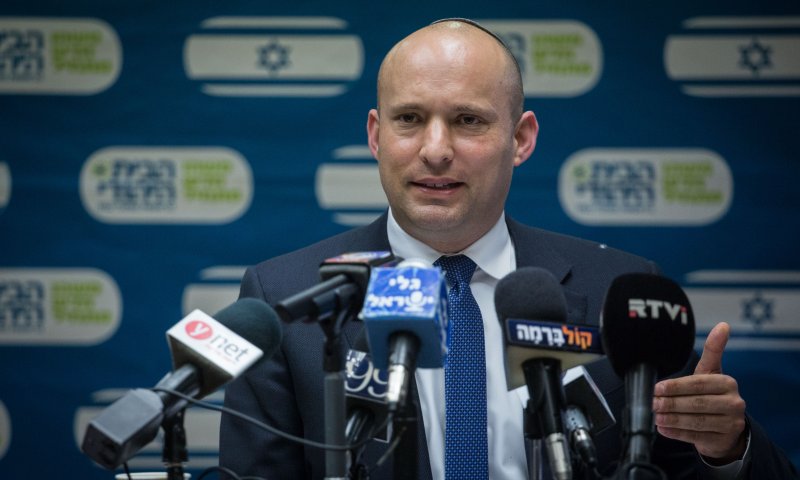 בנט לנתניהו: "או ריבונות, או דאעש על כביש 6"