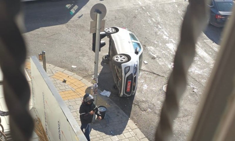 מהומות אלימות בירושלים: שוטרים נפצעו במהלך עימותים עם חרדים