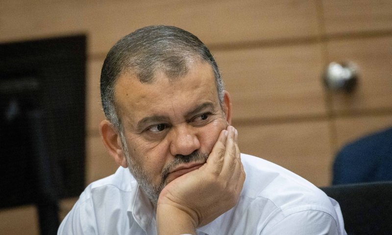 מכה ללפיד | מפלגת רע"מ פורשת מגוש השינוי